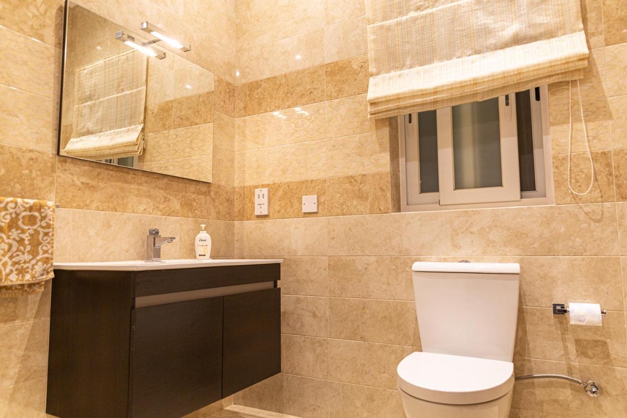 Beautiful Sea View Apartment สลีมา ภายนอก รูปภาพ